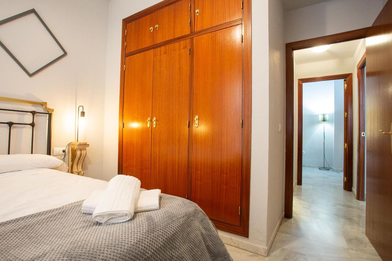 Wish Suite Torres De Sevilla Eksteriør bilde