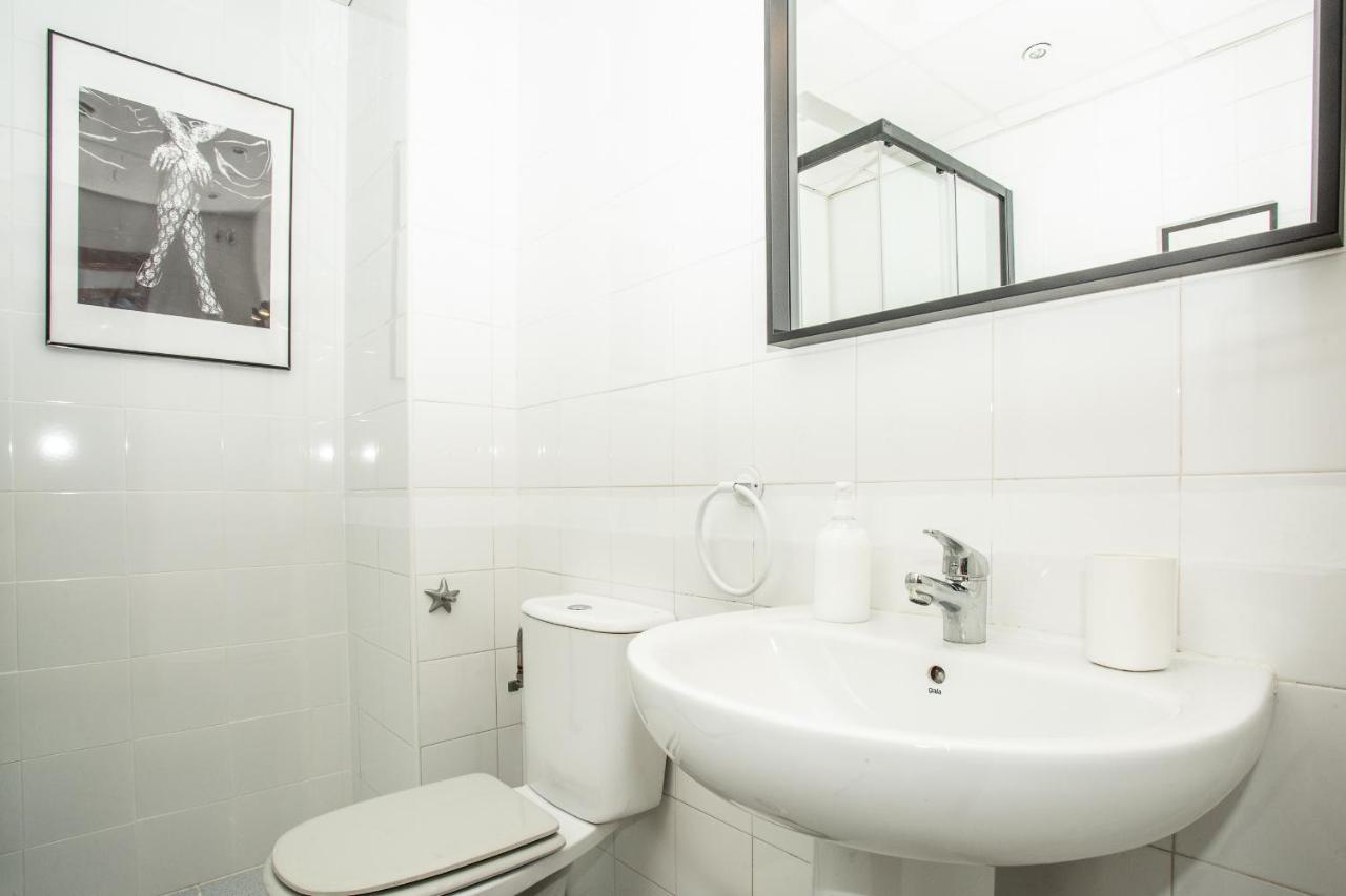 Wish Suite Torres De Sevilla Eksteriør bilde